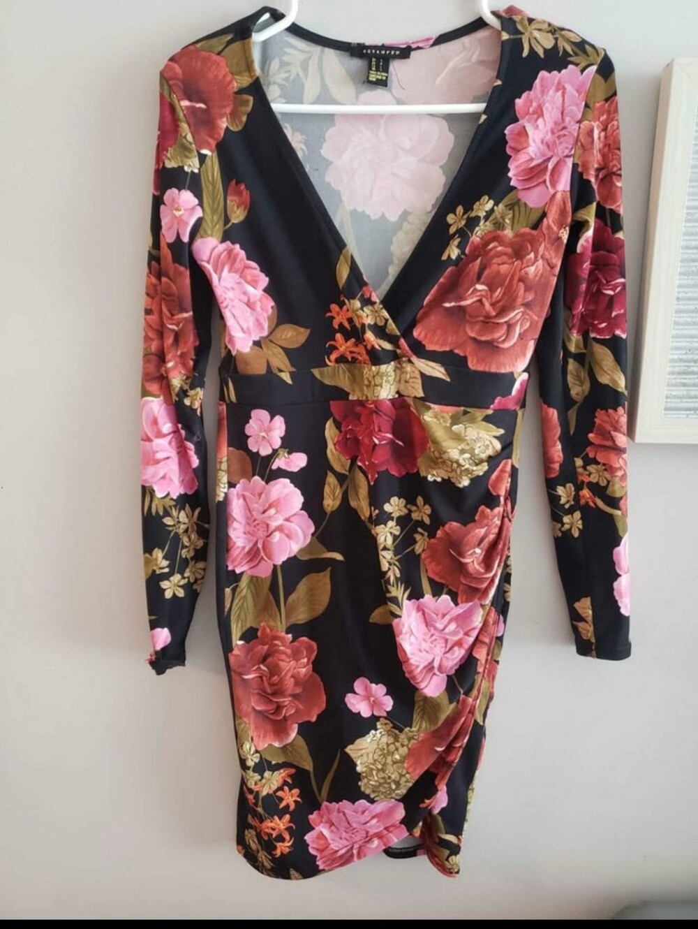 Floral Wrap-Front Long Sleeve Dress in Black and Pink